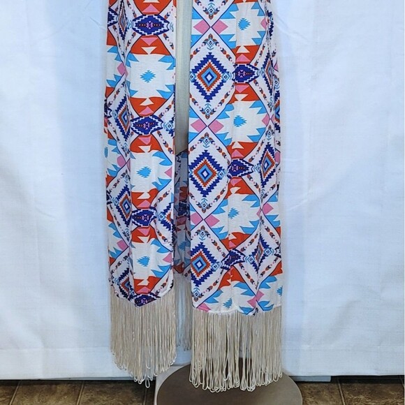 Rue 21 Aztec Boho Western Open Front Long Vest Fringe Cardigan Size Medium - Picture 4 of 7